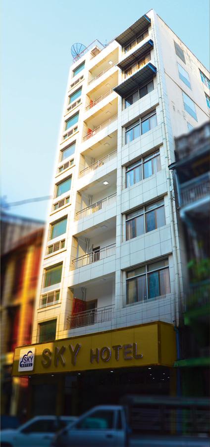 Sky Hotel Chinatown Yangon Exterior photo